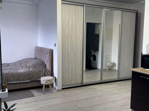 квартира за адресою Миколи Кибальчича вул., 1-Б