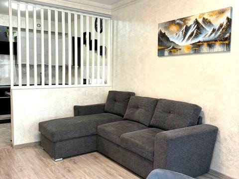 квартира по адресу Салютная ул., (Будинок 02301-02303)