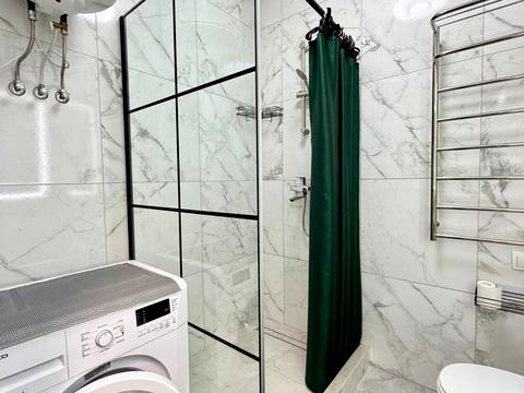 квартира по адресу Салютная ул., (Будинок 02301-02303)