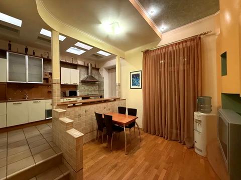 квартира за адресою Архітектора Городецького вул., 9