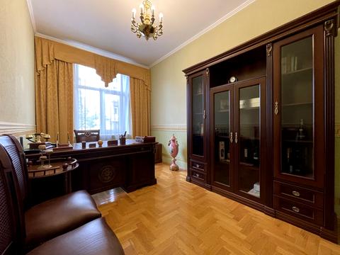 квартира за адресою Пилипа Орлика вул., 6