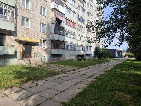 комерційна за адресою 8 Березня, 22