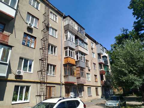 квартира за адресою Морозова вул., 1