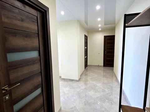 квартира по адресу Глинянский Тракт ул., 1Б