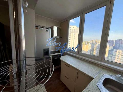 квартира за адресою Драгоманова вул., 8-А