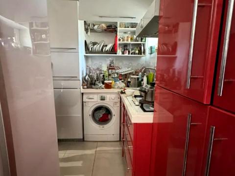 дом по адресу Полковника Горленко ул. (Революційна)