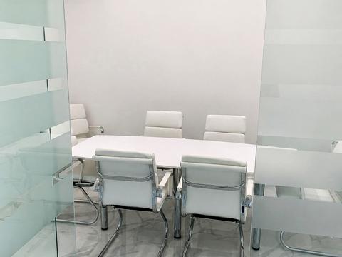 комерційна за адресою Кловський узвіз, 7