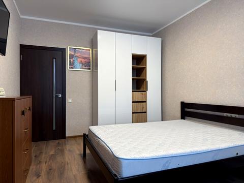 квартира за адресою Абрикосова вул., 5