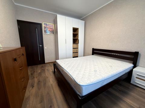 квартира за адресою Абрикосова вул., 5