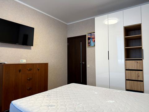 квартира за адресою Абрикосова вул., 5