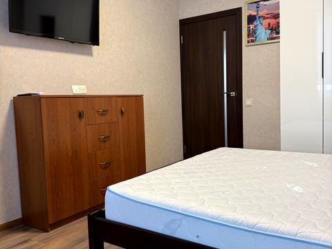 квартира за адресою Абрикосова вул., 5