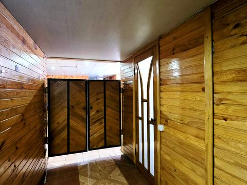 комерційна за адресою Ярмаркова вул., 5-А