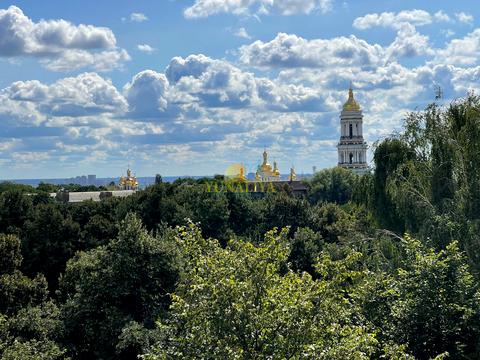 квартира по адресу Михаила Омеляновича-Павленко ул. (Суворова), 11