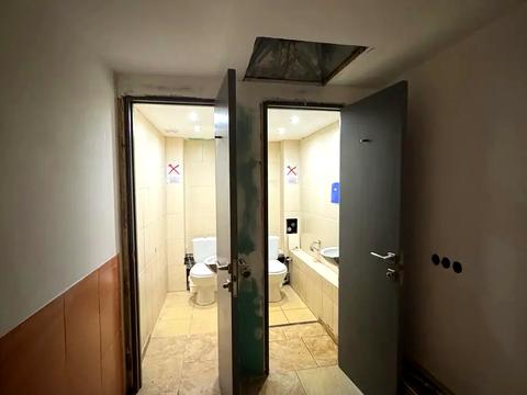 комерційна за адресою Костянтинівська вул., 54
