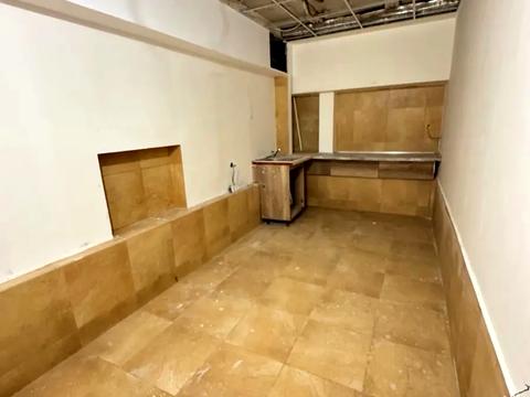 комерційна за адресою Костянтинівська вул., 54