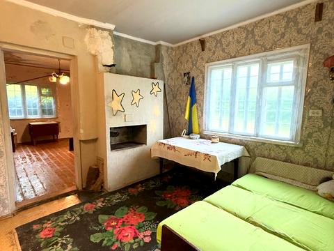 будинок за адресою с. Тростинка, Артема, 39