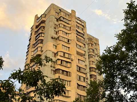 квартира по адресу Князя Владимира Великого просп., 135