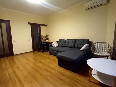 квартира по адресу Миколы Бажана просп., 14