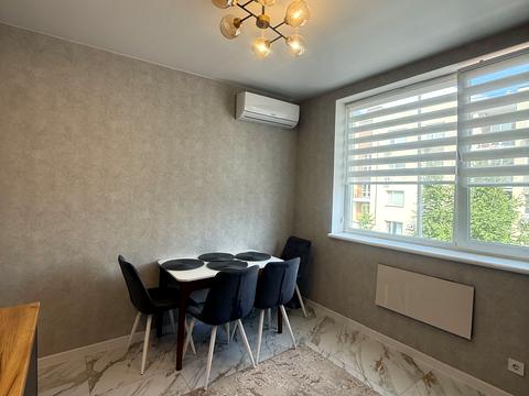 квартира за адресою Промениста вул., 42
