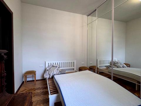 квартира за адресою Івана Франка вул., 4