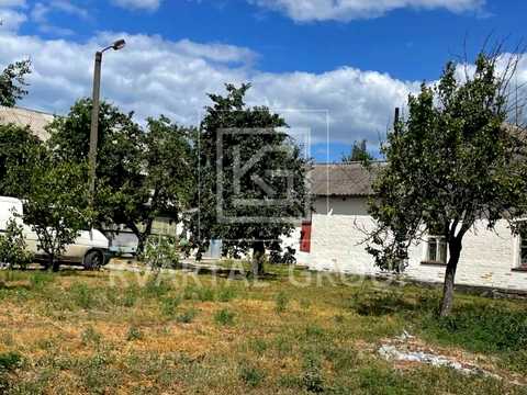 коммерческая по адресу пер.Заводський, 1