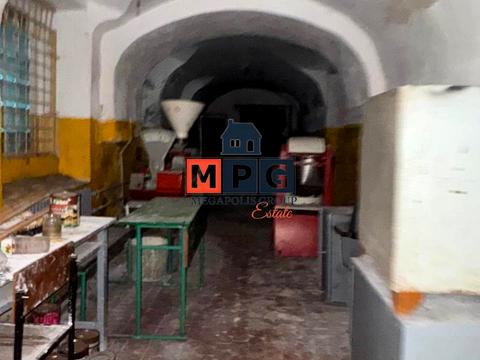 комерційна за адресою Мироносицька вул., 94