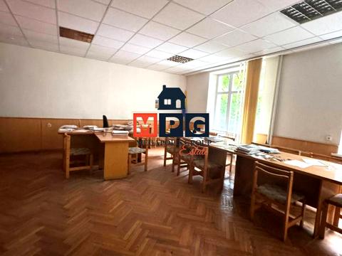 комерційна за адресою Мироносицька вул., 94