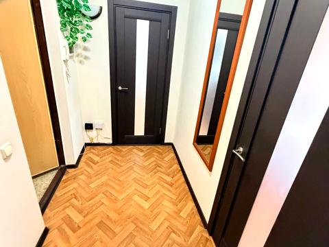 квартира за адресою Анни Ахматової вул., 14-Б