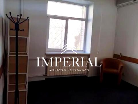 коммерческая по адресу Ивана Мазепы ул. (Січневого Повстання), 3