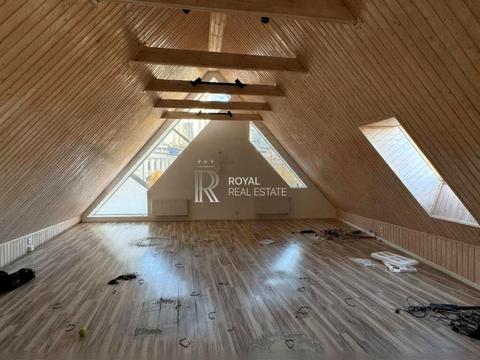 комерційна за адресою Київ, Миколи Соловцова вул., (Будинок)