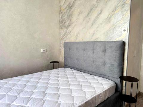 квартира по адресу Салютная ул., (Будинок 02301-02303)