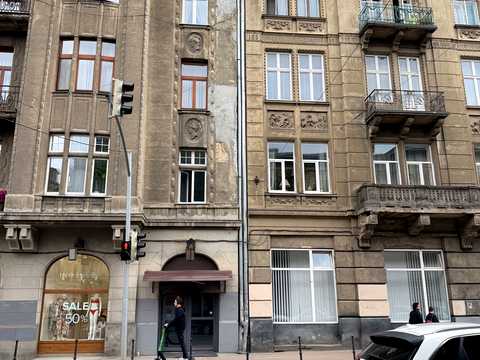 комерційна за адресою Львів, Князя Романа вул. (), 34