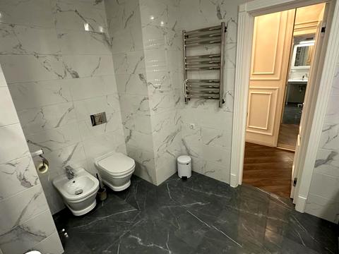 квартира по адресу Кловский спуск, 7a
