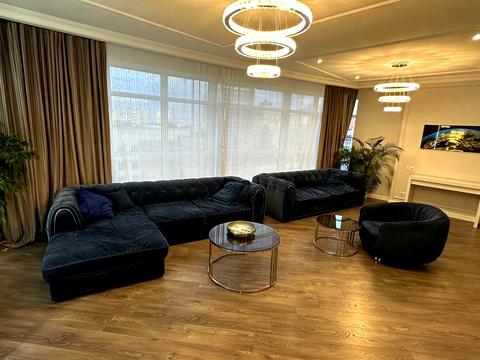 квартира по адресу Кловский спуск, 7a