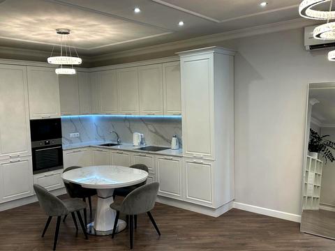 квартира по адресу Кловский спуск, 7a