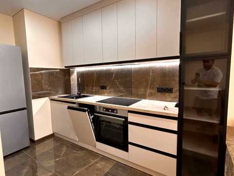 квартира за адресою Романа Левицького вул., 4