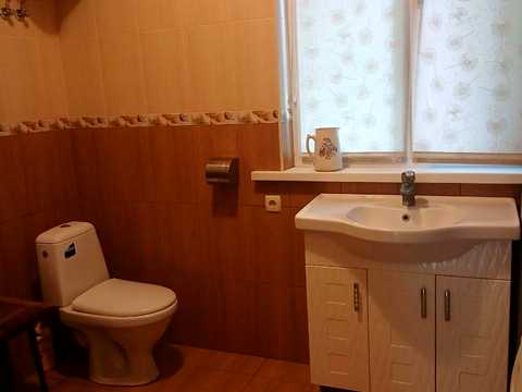 будинок за адресою Київ, Центральна вул.