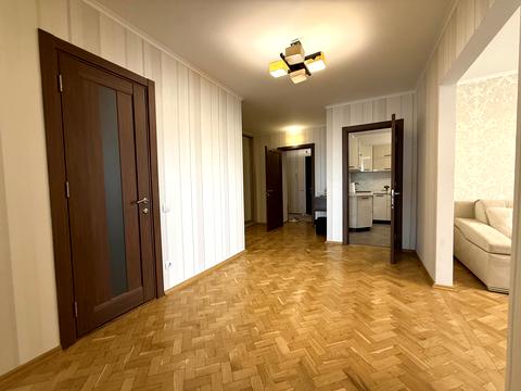квартира за адресою Володимира Івасюка просп. (Героїв Сталінграду), 14-Б