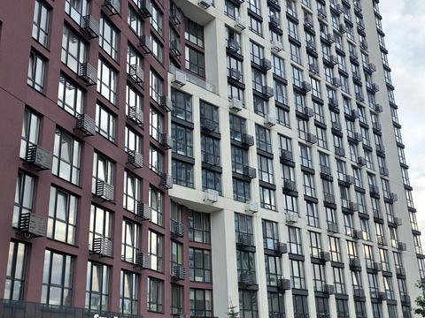 квартира за адресою Віктора Некрасова вул. (Північно-Сирецька), 8