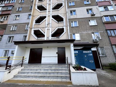 квартира за адресою Анни Ахматової вул., 14-Б