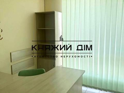 комерційна за адресою Олександра Мишуги вул., 10