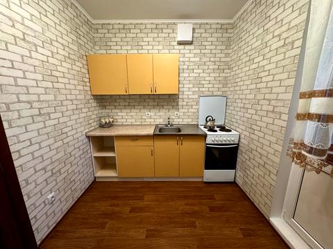 квартира за адресою Софії Русової вул., 1
