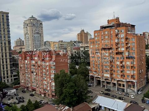 квартира за адресою Золотоустівська вул., 44/22