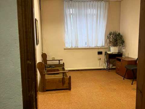 коммерческая по адресу Независимости просп. (Правды), 1