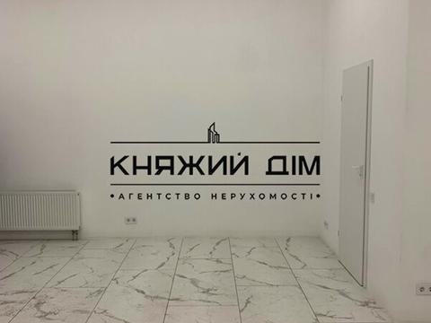 комерційна за адресою Михайла Максимовича вул. (Онуфрія Трутенка), 28-К