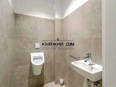 комерційна за адресою Михайла Максимовича вул. (Онуфрія Трутенка), 26-Б