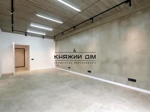 комерційна за адресою Михайла Максимовича вул. (Онуфрія Трутенка), 26-Б