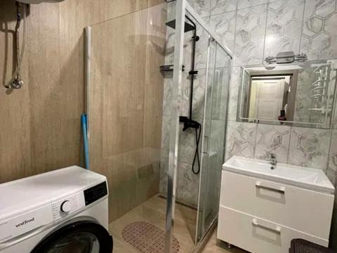 квартира за адресою Набережна Перемоги вул., (Sun Tower)
