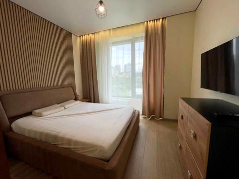 квартира за адресою Набережна Перемоги вул., (Sun Tower)