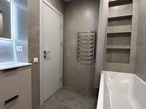 квартира за адресою Віктора Некрасова вул. (Північно-Сирецька), 8